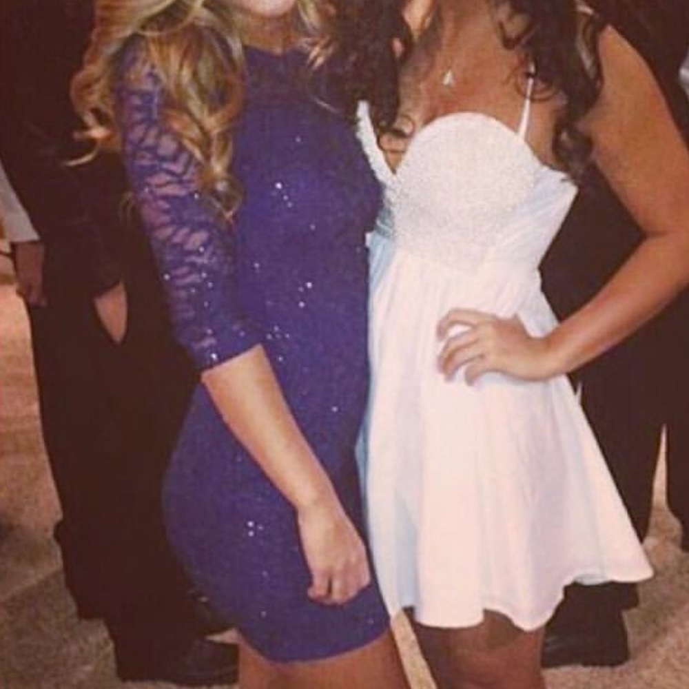 Blue dress